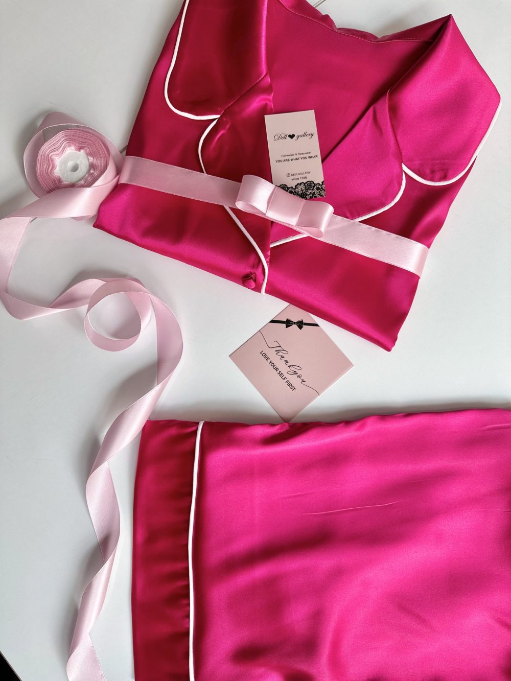 Magenta - Image 3