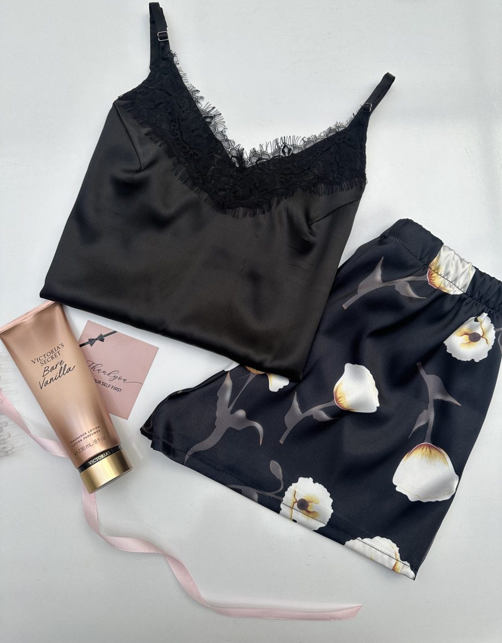Black orchid - Image 1